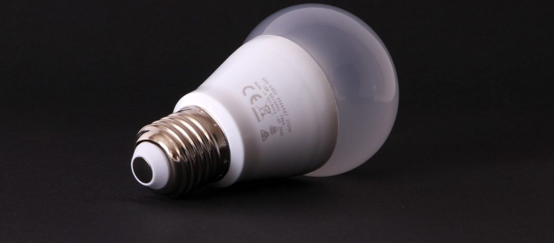 bulbs-1076448_1280